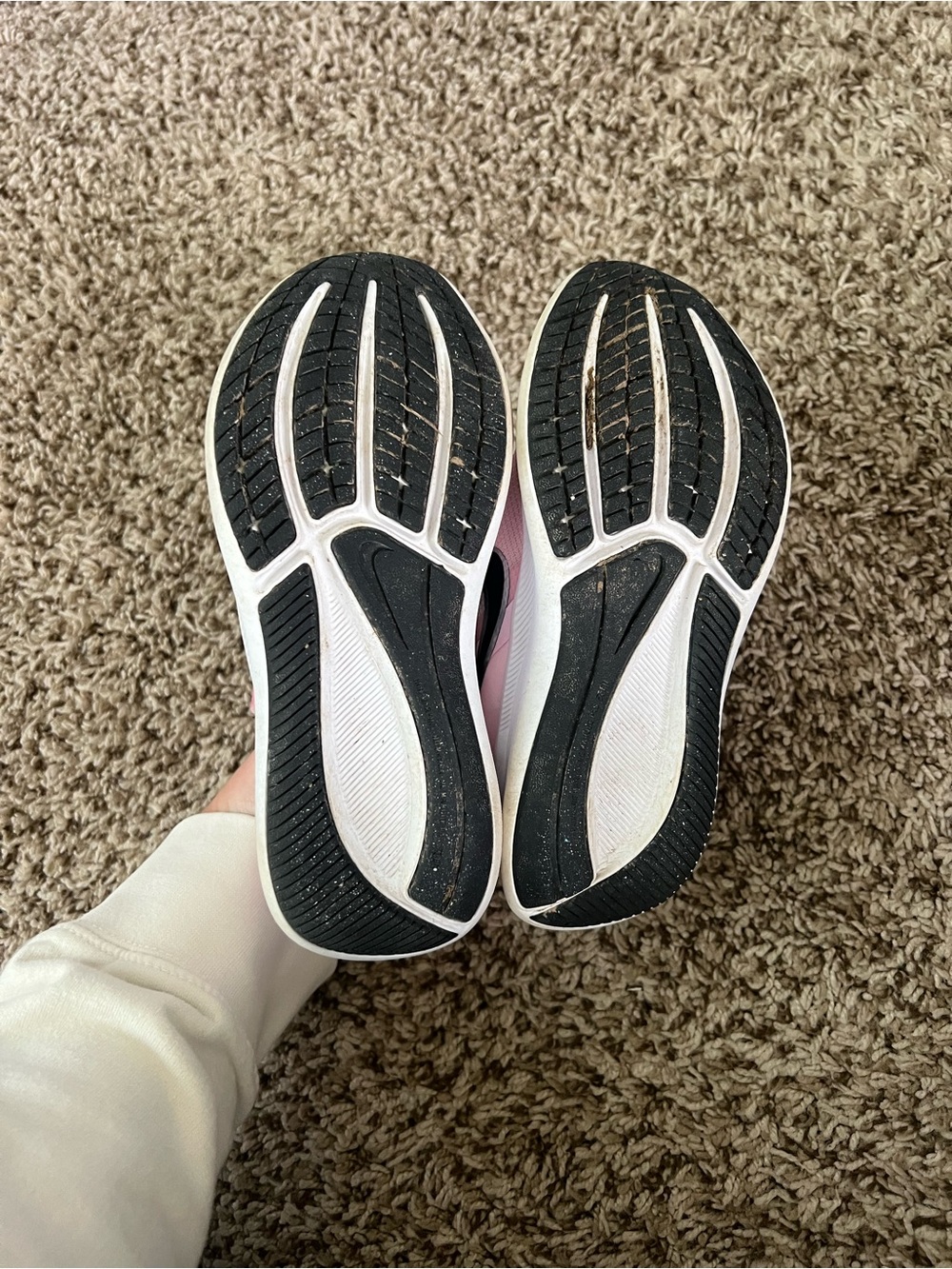 Nike Kids Light Pink Sneakers with Black Swoosh - Picture 2 of 3